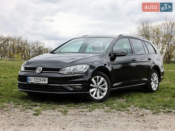 Авто Volkswagen Golf 2020 № 8910118