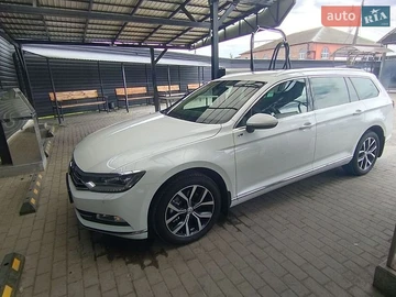 Авто Volkswagen Passat 2018 № 8910154