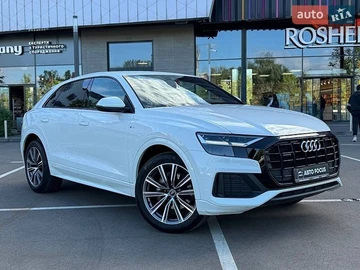 Авто Audi Q8 2020 № 8910284