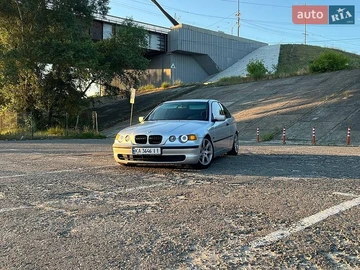 Авто BMW 3 Series 2002 № 8910316