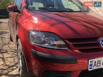 Авто Volkswagen Golf Plus 2005 № 8910359