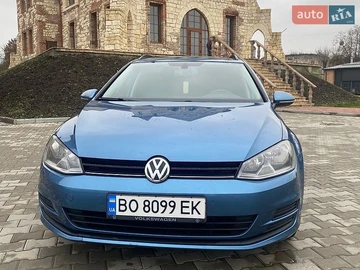 Авто Volkswagen Golf 2013 № 8910626