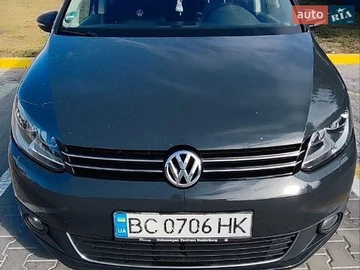 Авто Volkswagen Touran 2014 № 8910723