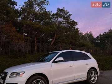 Авто Audi Q5 2013 № 8910743