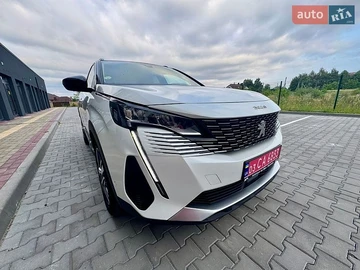 Авто Peugeot 3008 2021 № 8910840