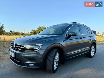 Авто Volkswagen Tiguan 2018 № 8910857