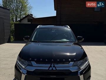 Авто Mitsubishi Outlander 2020 № 8910858