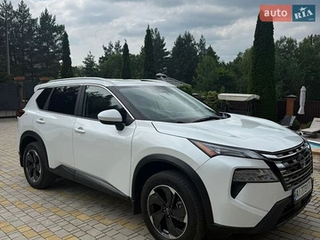 Авто Nissan Rogue 2024 № 8910869