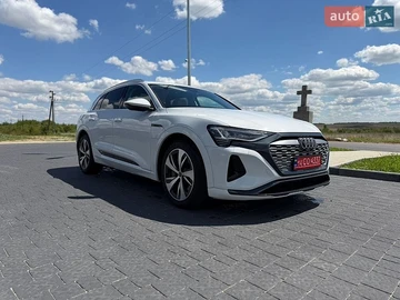 Авто Audi Q8 E-Tron 2023 № 8910997