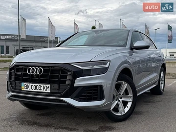 Авто Audi Q8 2018 № 8911005