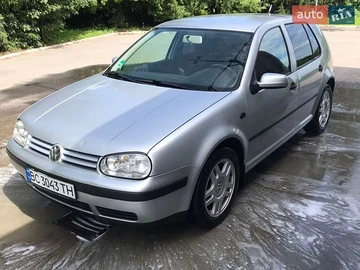 Авто Volkswagen Golf 2001 № 8911029
