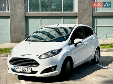 Авто Ford Fiesta 2015 № 8911368