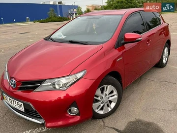 Авто Toyota Auris 2012 № 8911484