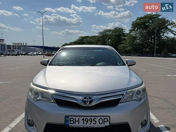 Авто Toyota Camry 2014 № 8911492