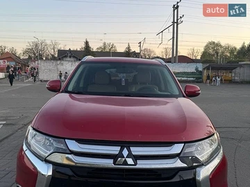 Авто Mitsubishi Outlander 2017 № 8911558
