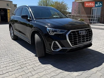 Авто Audi Q3 2019 № 8911624