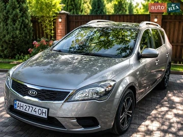 Авто KIA Ceed 2010 № 8911677