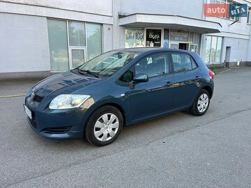 Авто Toyota Auris 2008 № 8911775
