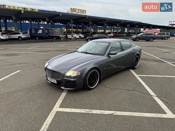 Авто Maserati Quattroporte 2005 № 8911849