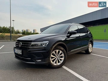 Авто Volkswagen Tiguan 2017 № 8911882