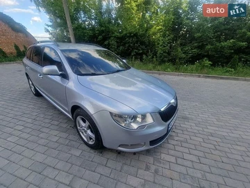 Авто Skoda Superb 2011 № 8911903