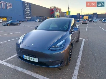 Авто Tesla Model Y 2023 № 8911908