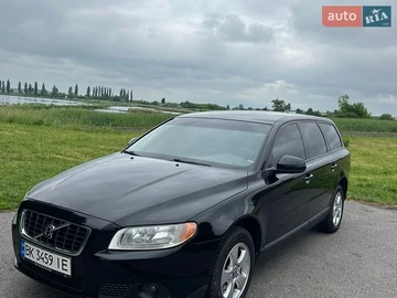 Авто Volvo V70 2009 № 8912101