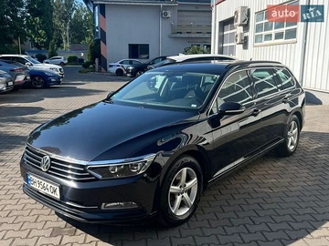Авто Volkswagen Passat 2017 № 8912118