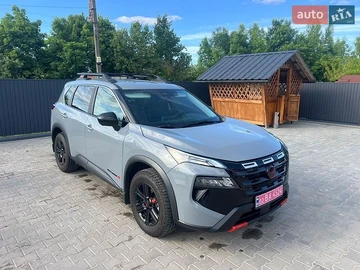 Авто Nissan Rogue 2024 № 8912173