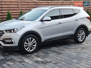 Авто Hyundai Santa Fe 2017 № 8912346