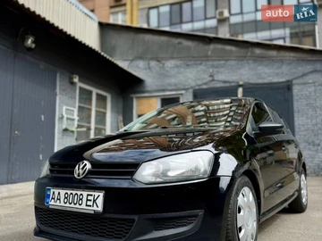 Авто Volkswagen Polo 2013 № 8912430