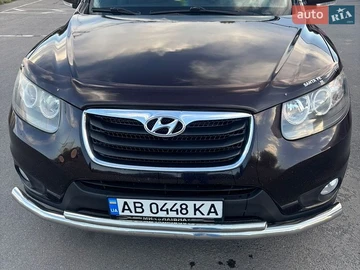 Авто Hyundai Santa Fe 2010 № 8912466