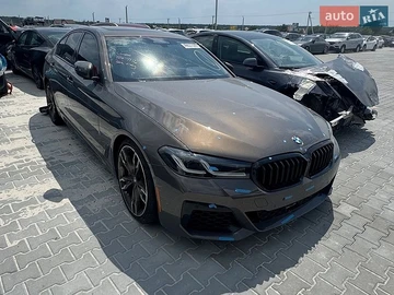 Авто BMW 5 Series 2022 № 8912701
