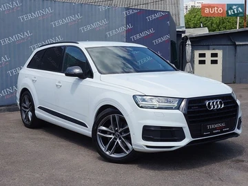 Авто Audi Q7 2017 № 8913145