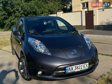 Авто Nissan Leaf 2013 № 8913267