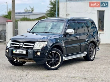 Авто Mitsubishi Pajero Wagon 2008 № 8913400