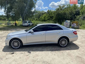 Авто Mercedes E-Class 2013 № 8913424