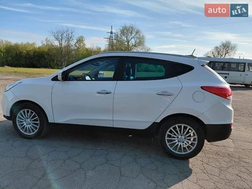 Авто Hyundai Ix35 2011 № 8913482