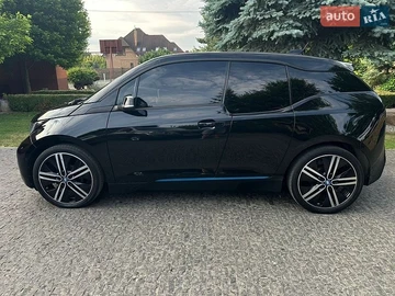 Авто BMW I3 2017 № 8913504