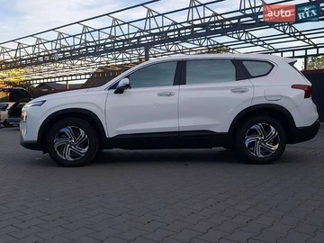 Авто Hyundai Santa Fe 2022 № 8913628
