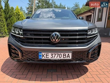 Авто Volkswagen Touareg 2024 № 8913638