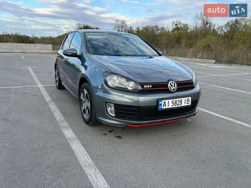 Авто Volkswagen Golf 2011 № 8913906