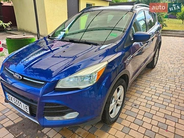 Авто Ford Escape 2015 № 8914004