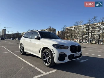 Авто BMW X5 2019 № 8914406