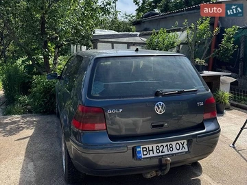 Авто Volkswagen Golf 1999 № 8914429