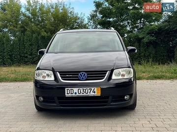 Авто Volkswagen Touran 2004 № 8914577
