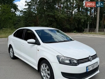 Авто Volkswagen Polo 2013 № 8914608