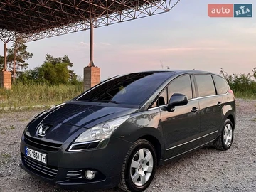 Авто Peugeot 5008 2010 № 8914628