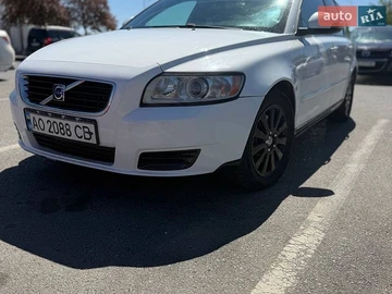 Авто Volvo V50 2009 № 8914644
