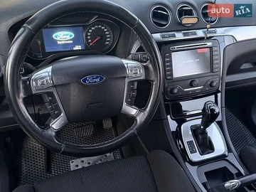 Авто Ford S-Max 2012 № 8914793